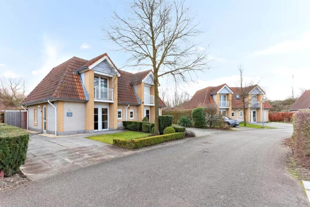 Vakantiehuis Met Luxe Tuin Dichtbij Het Strand Kamperland Extérieur photo